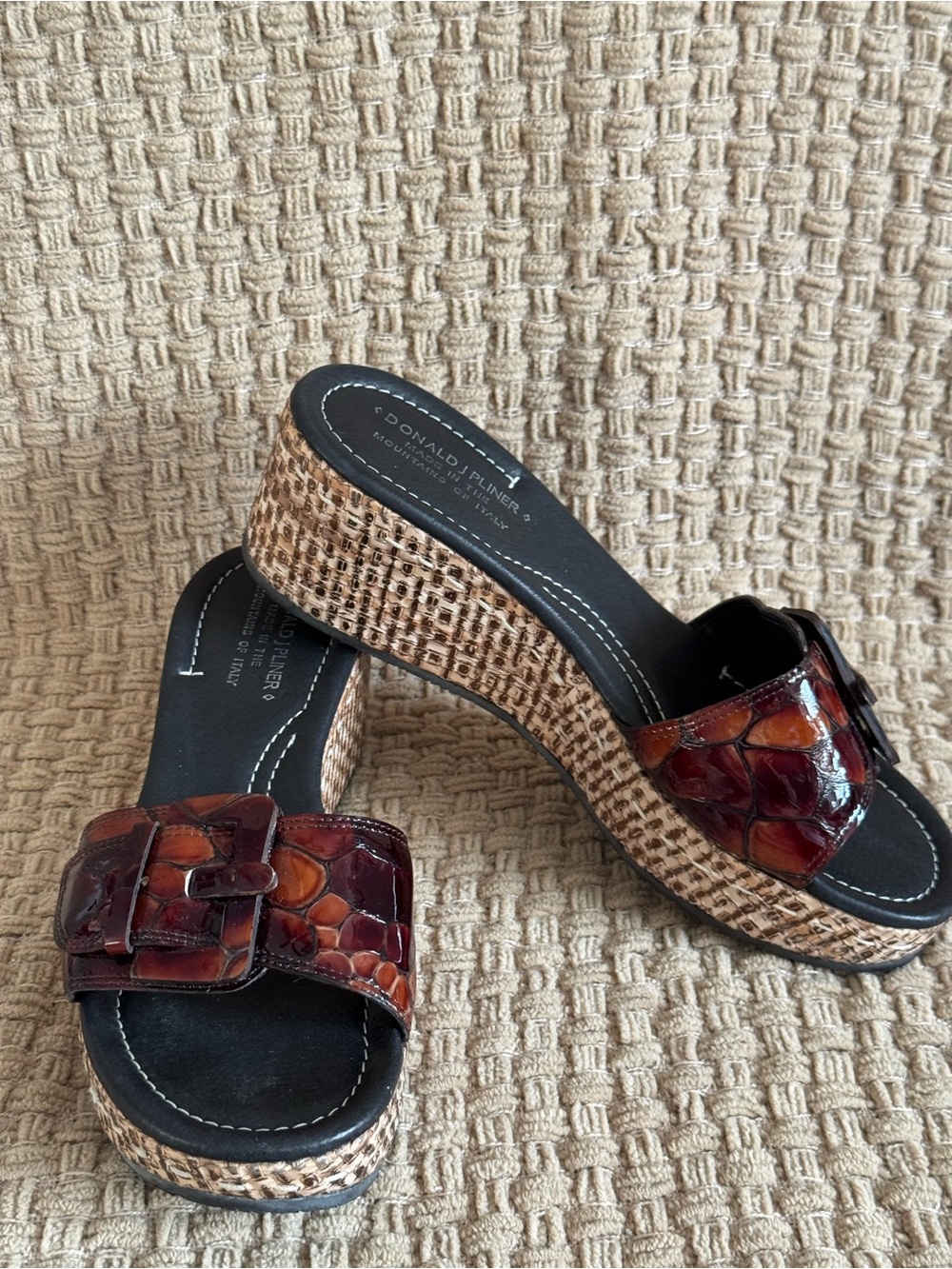 Donald J. Pliner Brown & Tan Croc-Embossed Wedge Slide Sandals